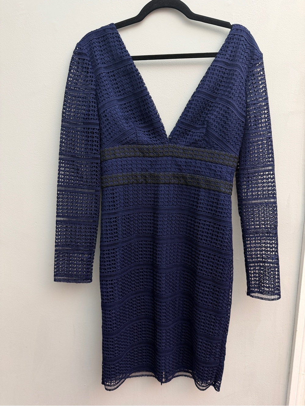 *New* Diane von Furstenberg Viera Lace Dress, Size 4 - Picture 2 of 6